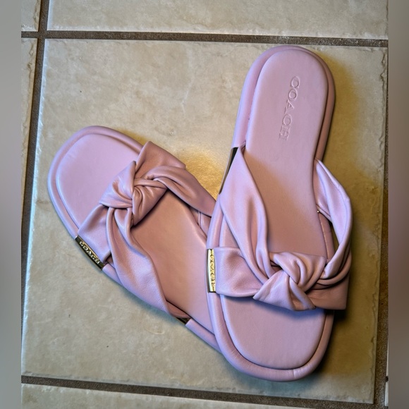 Coach Brooklyn Violet / Lilac Twist Knot Women’s Slide Sandals Sz-9 NWOT - Picture 1 of 4